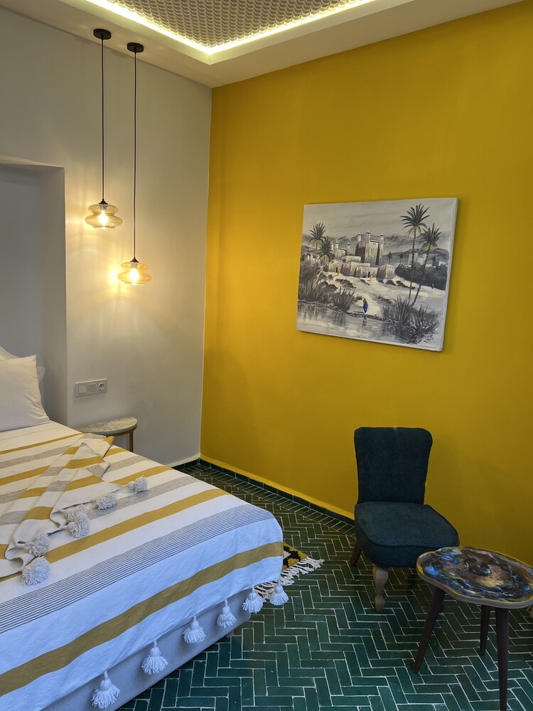 riad darchica