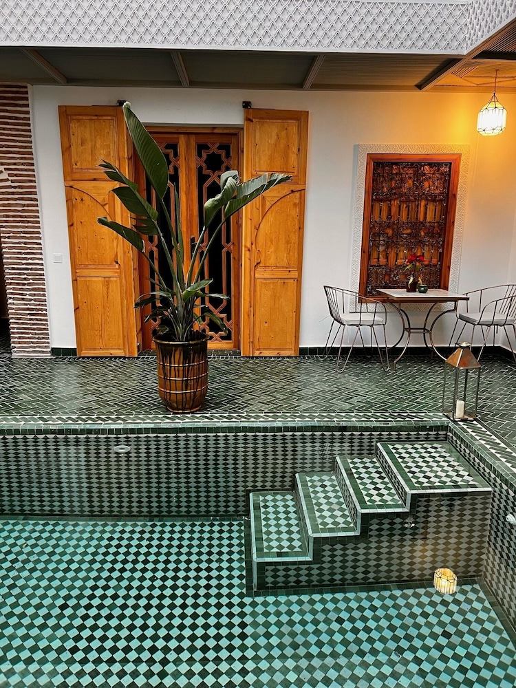 riad darchica