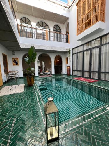 riad darchica