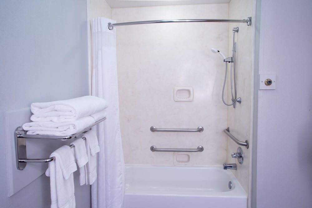 holiday inn express hotel and suites oxford by ihg