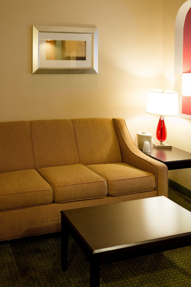 holiday inn express hotel and suites oxford by ihg