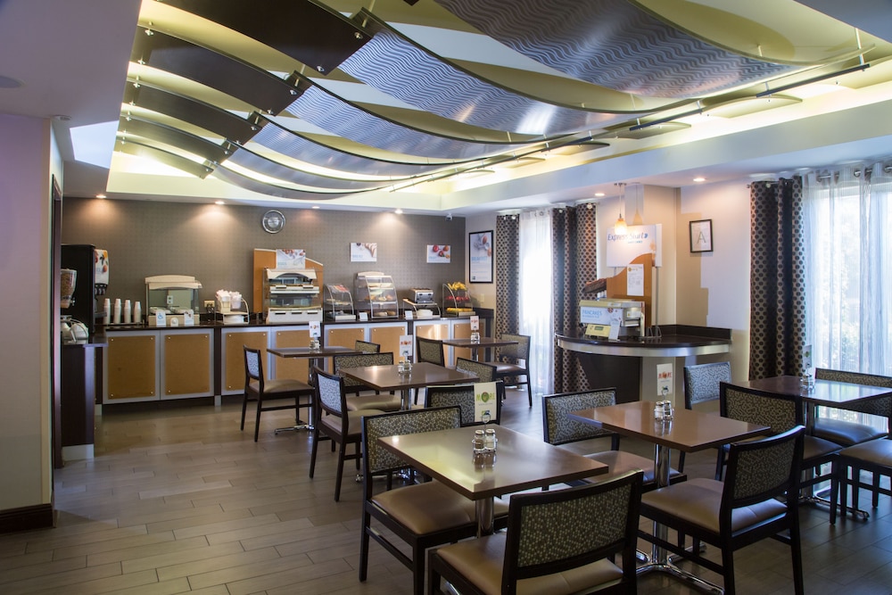 holiday inn express hotel and suites oxford by ihg