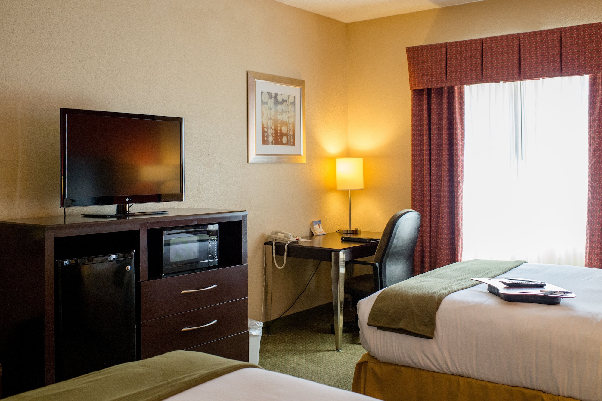 holiday inn express hotel and suites oxford by ihg