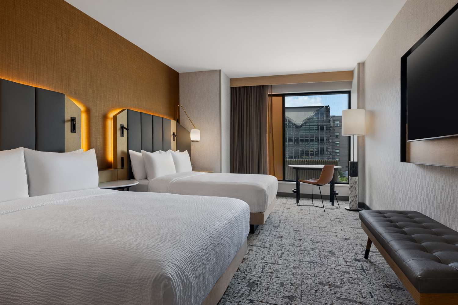 tempo by hilton louisville downtown nulu