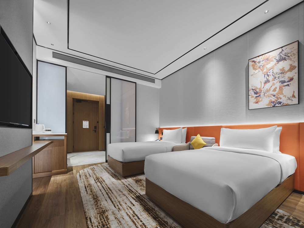 hilton garden inn huizhou north railway station