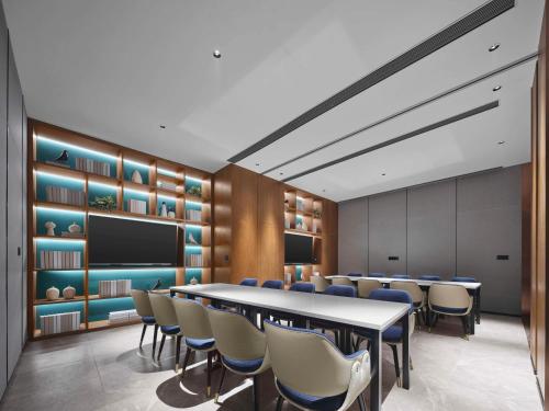 hilton garden inn huizhou north railway station