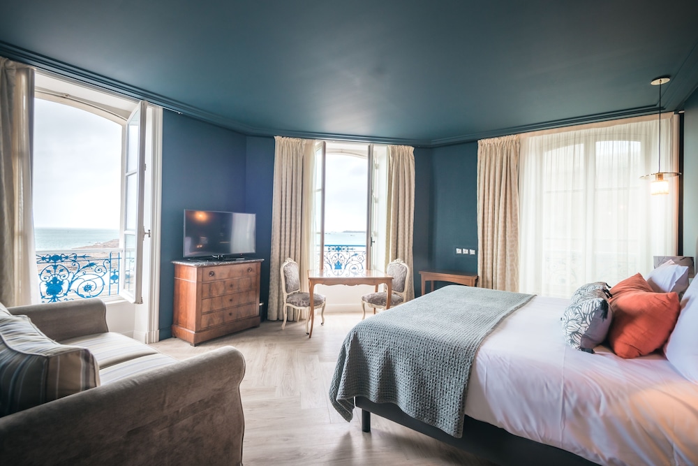 hotel france et chateaubriand