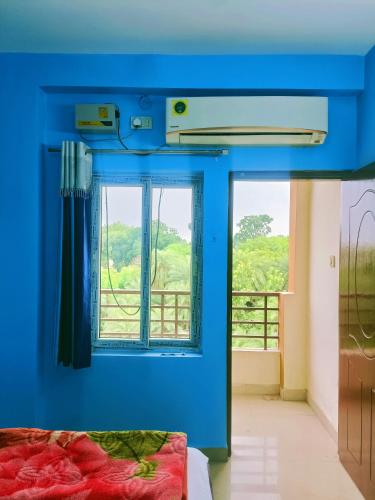 lake view 3bhk furnished flat near kasi vishwanath