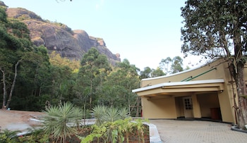 club mahindra mount serene