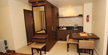 club mahindra mount serene