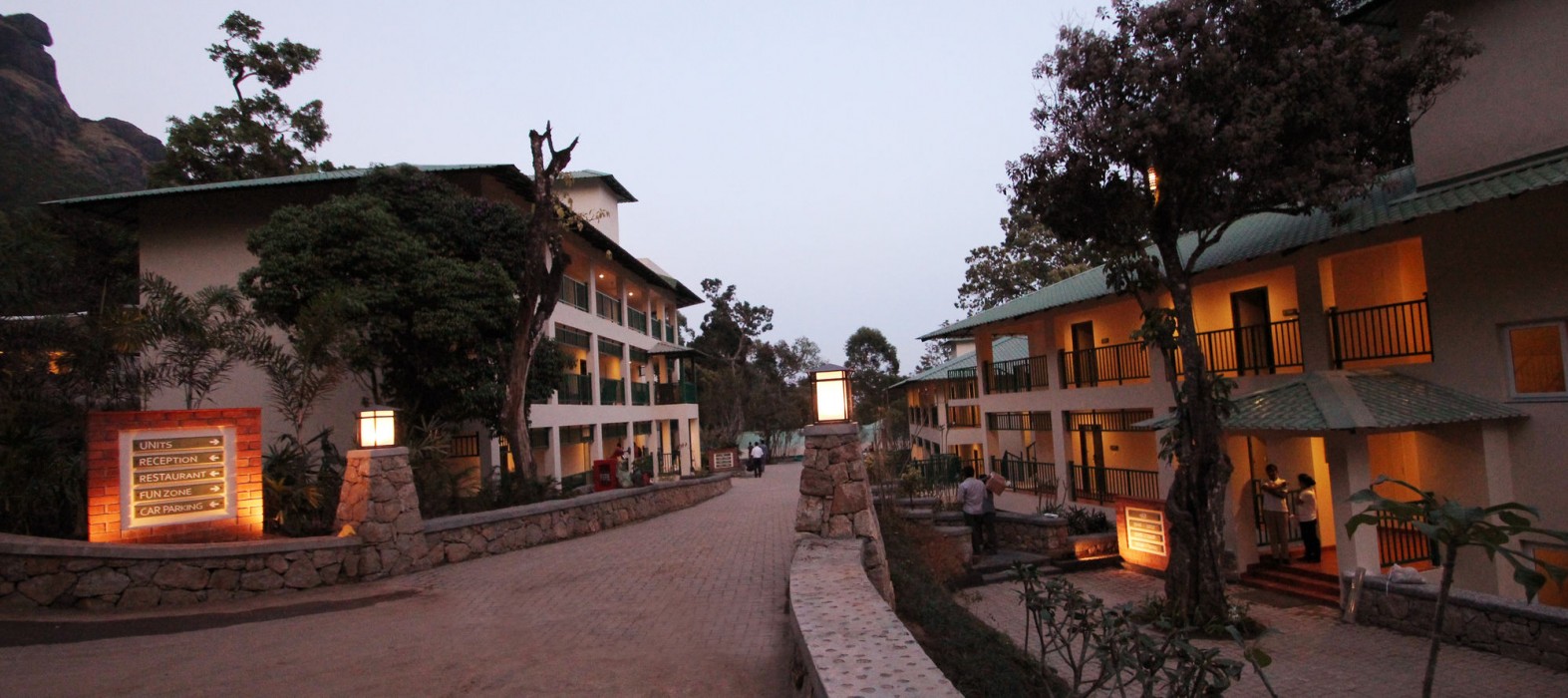 club mahindra mount serene
