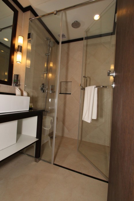 club mahindra mount serene