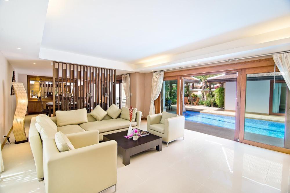 tropicana pool villa