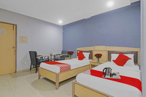 hotel o padmini near lakdikapool metro station