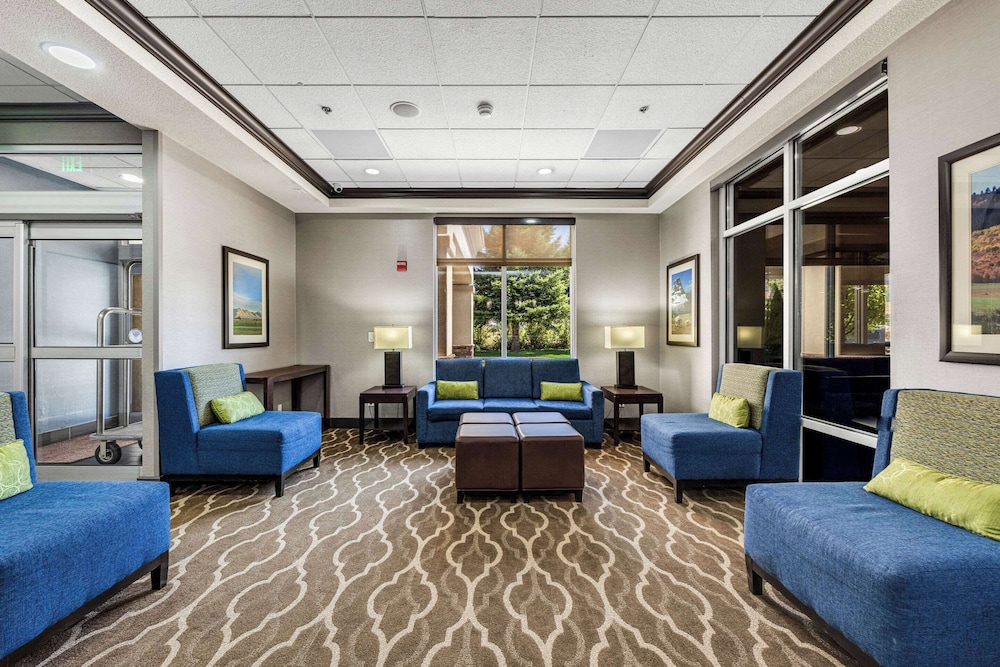 comfort inn and suites logan near university