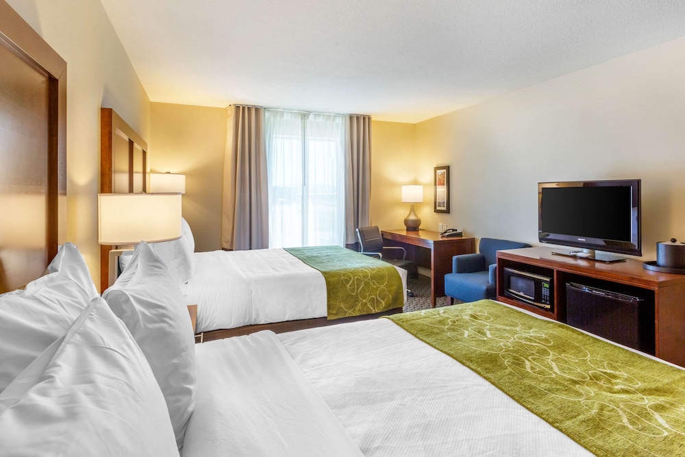 comfort inn and suites logan near university