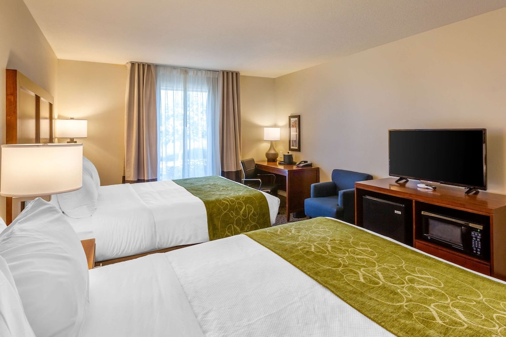 comfort inn and suites logan near university