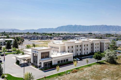 Comfort Inn & Suites Logan Near University,Layton>>Cache,3 star