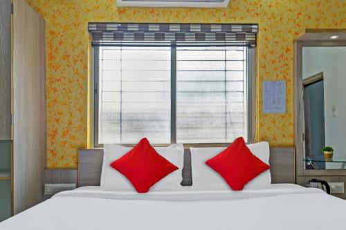 aura hotel rajdhani residency