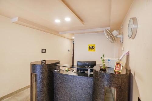oyo flagship 80648 hotel dds lawn