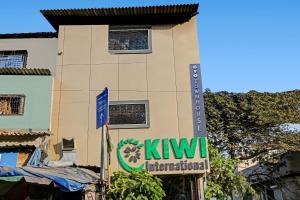 806509 hotel kiwi international