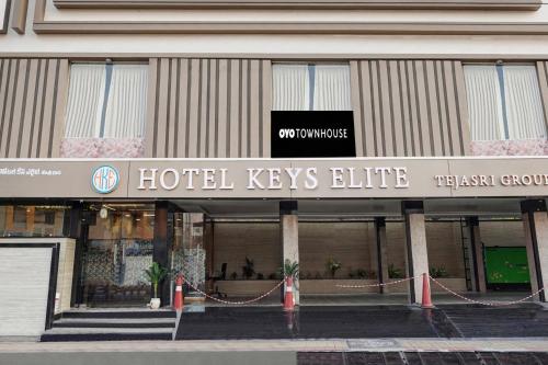 collection o 806559 hotel keys elite