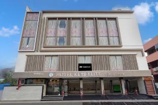 collection o 806559 hotel keys elite