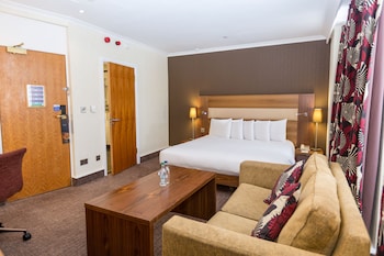 hilton london olympia