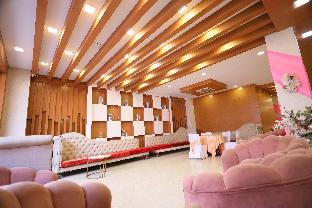 hotel wedlocks 47