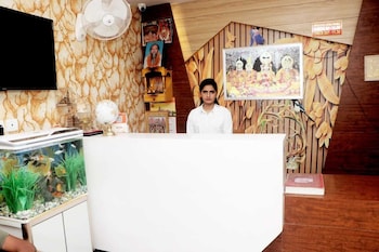 Rbs Hotel & Restaurant In-Front Ram Temp,India>>Ayodhya,3 star