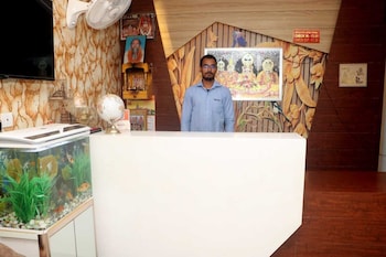 Rbs Hotel & Restaurant In-Front Ram Temp,India>>Ayodhya,3 star