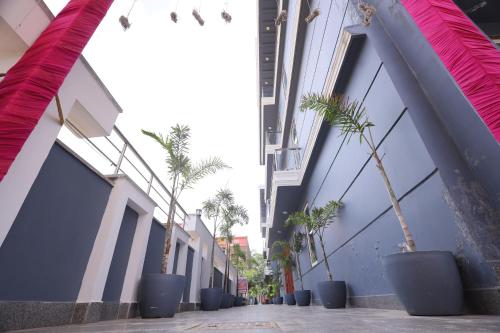 hotel wedlocks 51