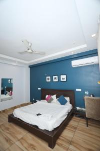 hotel wedlocks 51