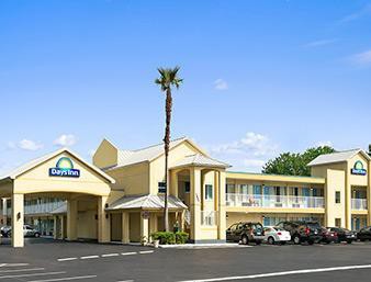 days inn by wyndham daytona beach speedway