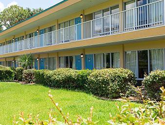 days inn by wyndham daytona beach speedway