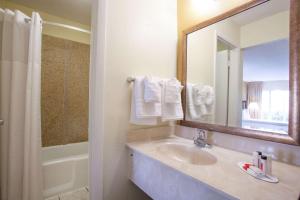 days inn by wyndham daytona beach speedway