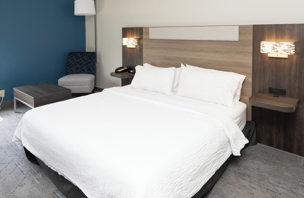 holiday inn express and suites burlington mount ho