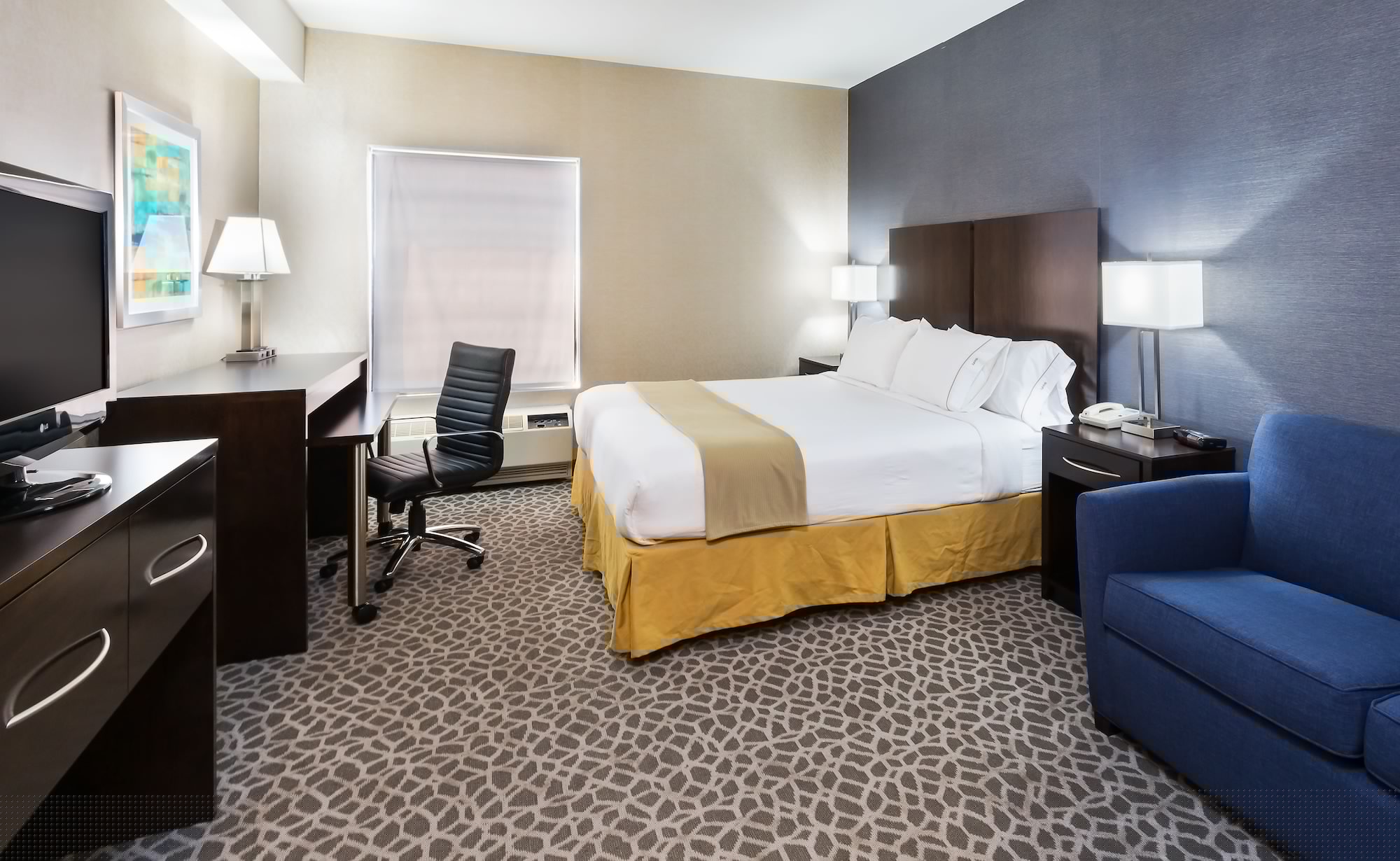 holiday inn express and suites burlington mount ho