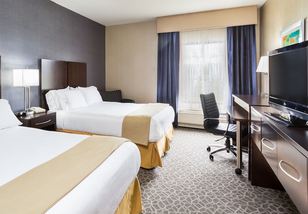 holiday inn express and suites burlington mount ho