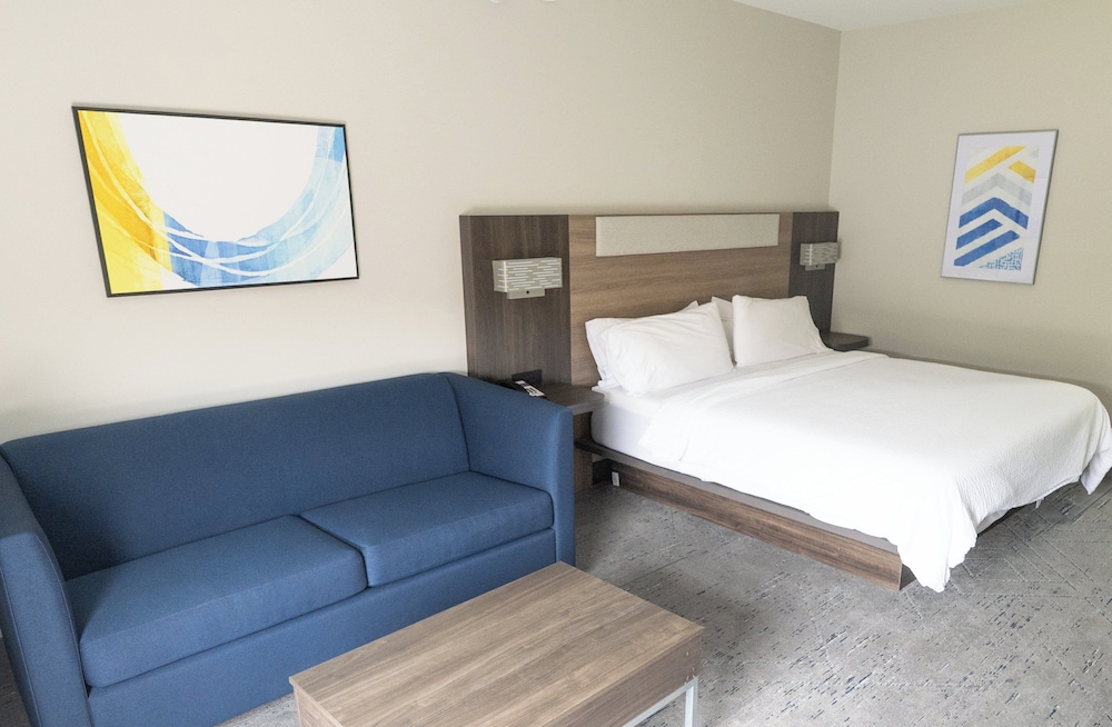 holiday inn express and suites burlington mount ho