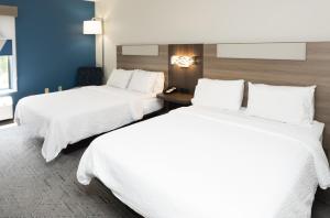 holiday inn express and suites burlington mount ho