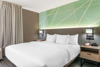 comfort inn and suites