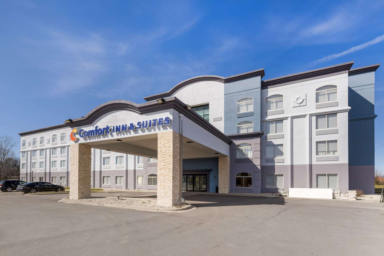 comfort inn and suites