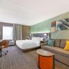 comfort inn and suites