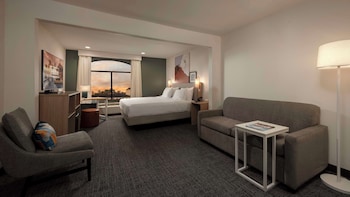 spark by hilton houston bush intercontinental airport