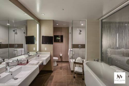 secret suites at vdara