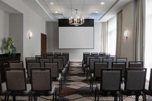 hotel tonnelle new orleans a tribute portfolio hotel by marriott
