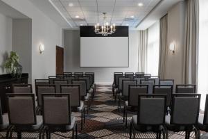 hotel tonnelle new orleans a tribute portfolio hotel by marriott