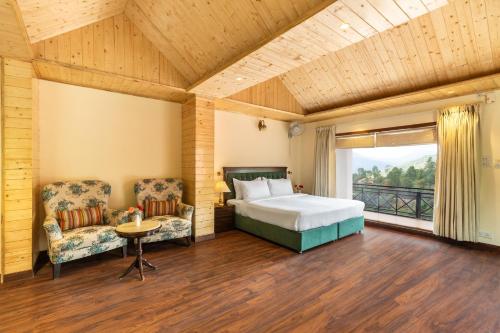 Country Inn Maple Resort,Chail,4 star