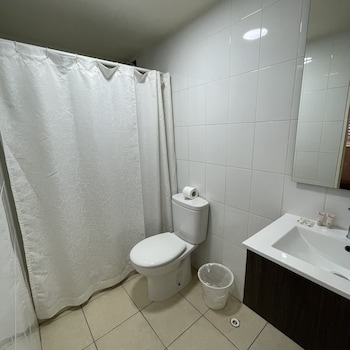 red hotel centric santiago